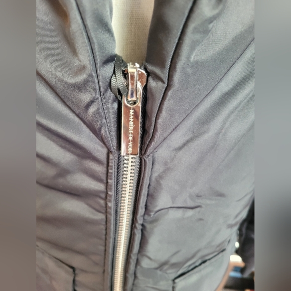 Maniere De Voir Black Puffer Jacket with Corset Detail - Picture 9 of 11